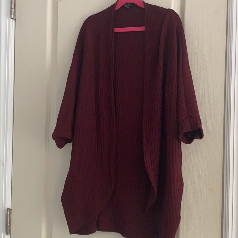 Burgundy 3/4 sleeve cardigan